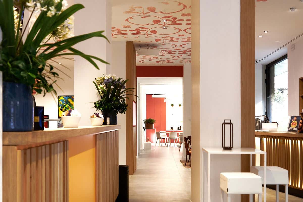 Entrata di Irnerio10 “Irnerio10”: gusto e benessere nel centro di Bologna